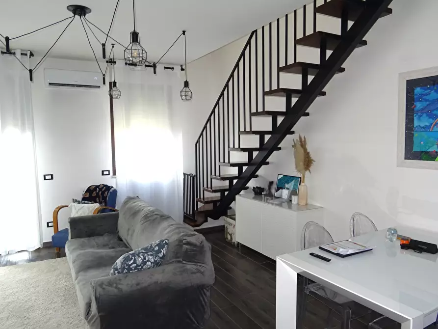 Immagine 6 di Trilocale in vendita  a Senigallia