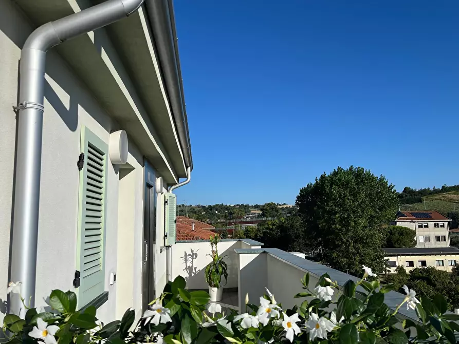 Immagine 7 di Attico in vendita  a Senigallia