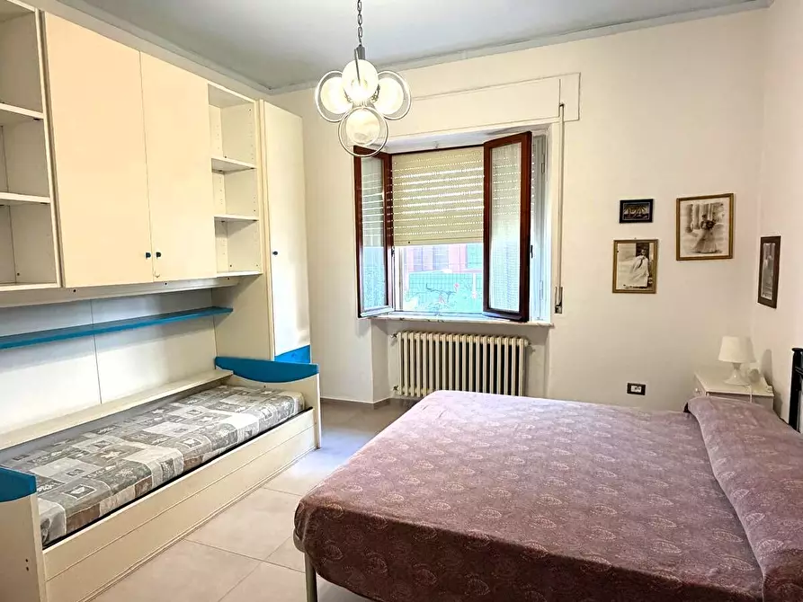 Immagine 19 di Casa trifamiliare in vendita  a Senigallia