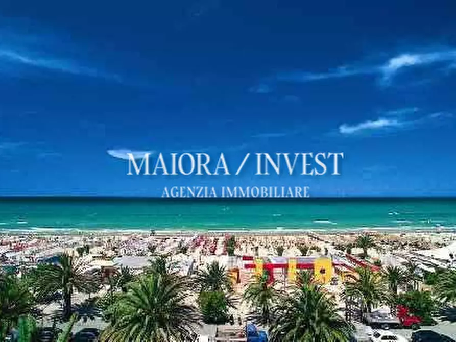 Immagine 3 di Locale commerciale in vendita  in Lungomare a San Benedetto Del Tronto