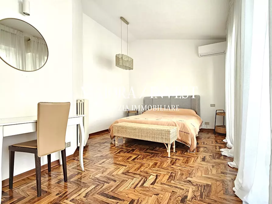 Immagine 11 di Villa in vendita  a Grottammare