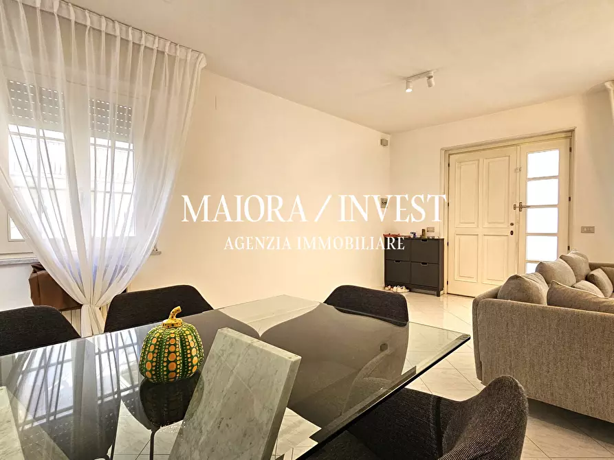 Immagine 4 di Villa in vendita  a Grottammare