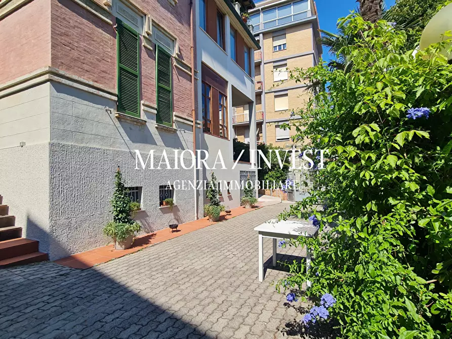 Immagine 27 di Pentalocale in vendita  in via Spagnoli a Falconara Marittima