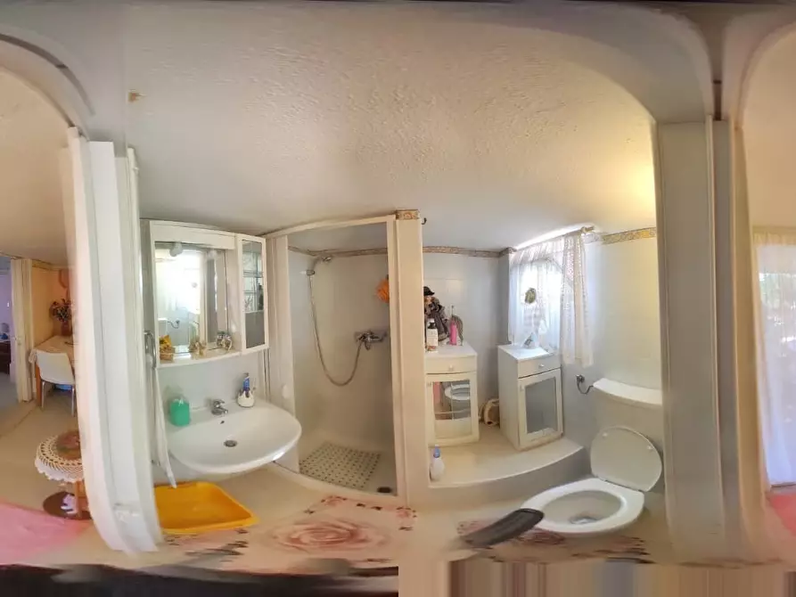 Immagine 47 di Casa indipendente in vendita  a Silvi