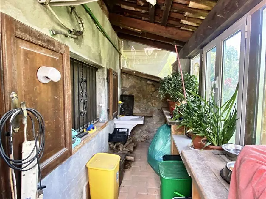 Immagine 38 di Villa in vendita  in Via Paternino 33 a Sarzana