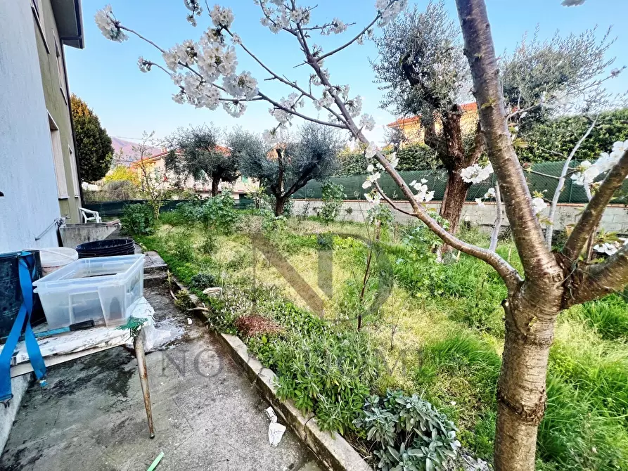 Immagine 7 di Casa indipendente in vendita  in Via dei Laghi 10 a Castelnuovo Magra