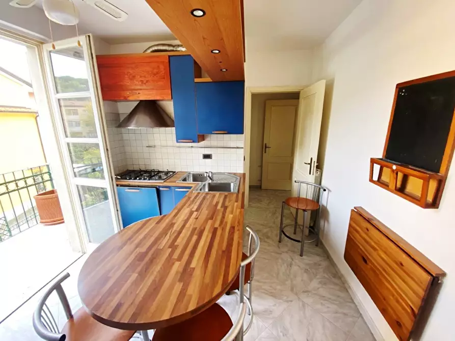 Immagine 18 di Porzione di casa in vendita  in Piazza Bastione 73 a Massa