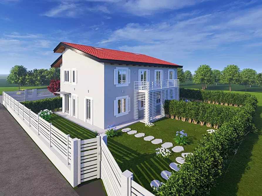 Immagine 1 di Casa trifamiliare in vendita  in Via Bologna 17 a Castelnuovo Magra