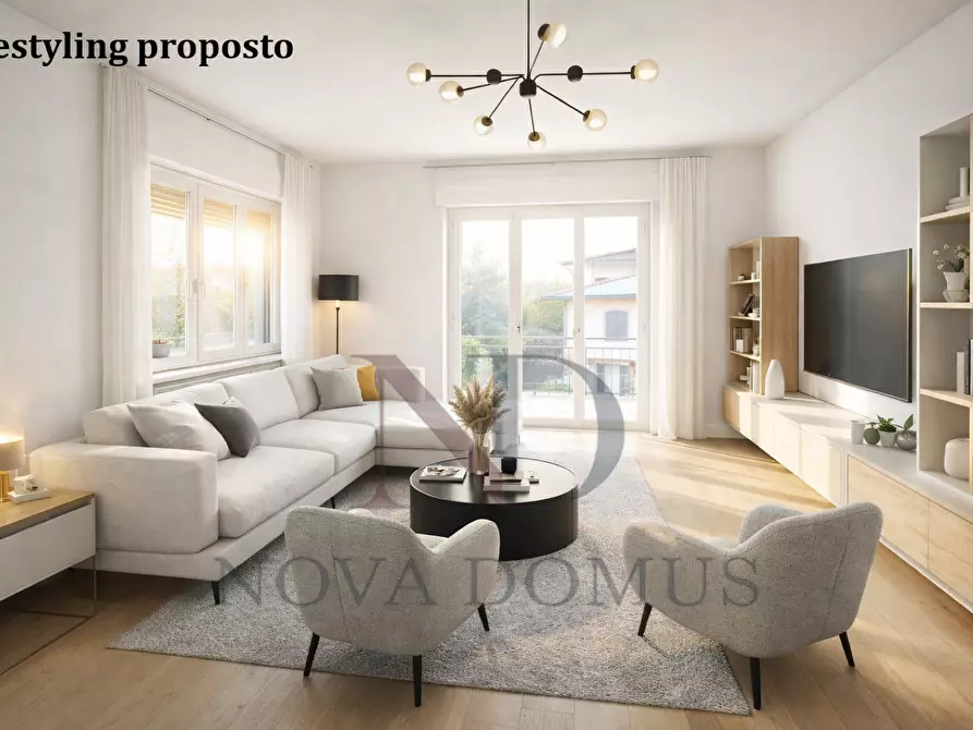 Immagine 1 di Casa indipendente in vendita  in Via dei Laghi 10 a Castelnuovo Magra