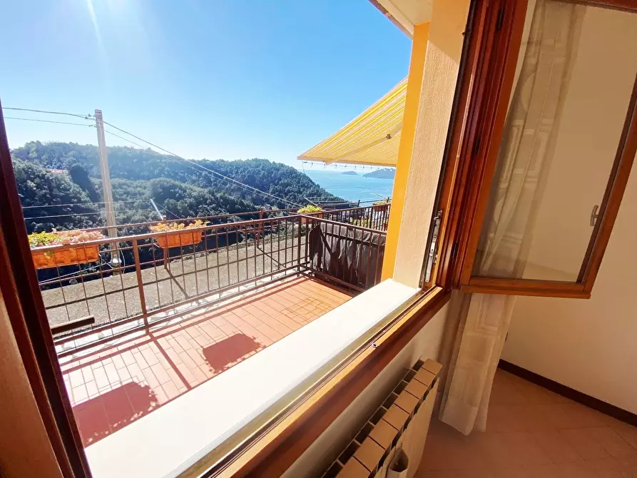 Immagine 23 di Villetta a schiera in vendita  in Via Monti Amoli 4c a La Spezia