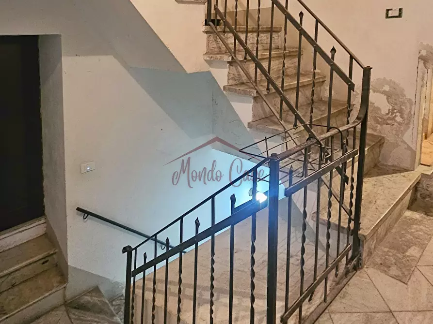 Immagine 42 di Trilocale in vendita  in Piazza Giacomo Matteotti 29 a Sarzana