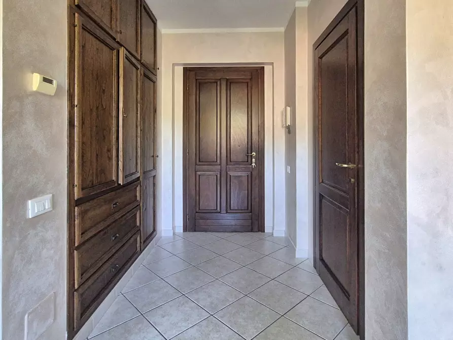 Immagine 10 di Trilocale in vendita  in Via Canale 106 a Castelnuovo Magra