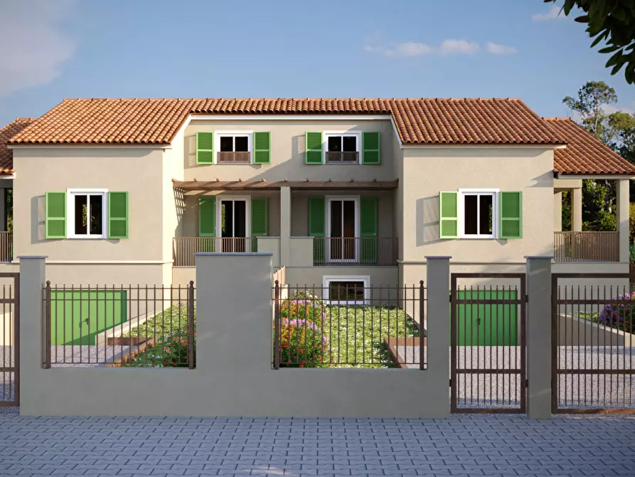 Immagine 16 di Porzione di casa in vendita  in Via Turì 67 a Sarzana