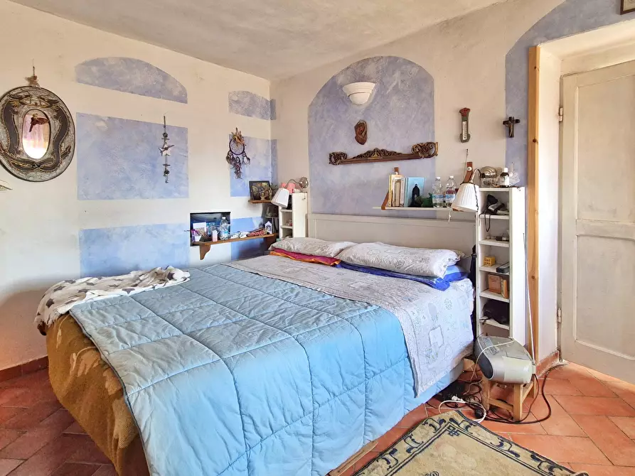 Immagine 17 di Terratetto in vendita  in Via Collo 13 a Fosdinovo