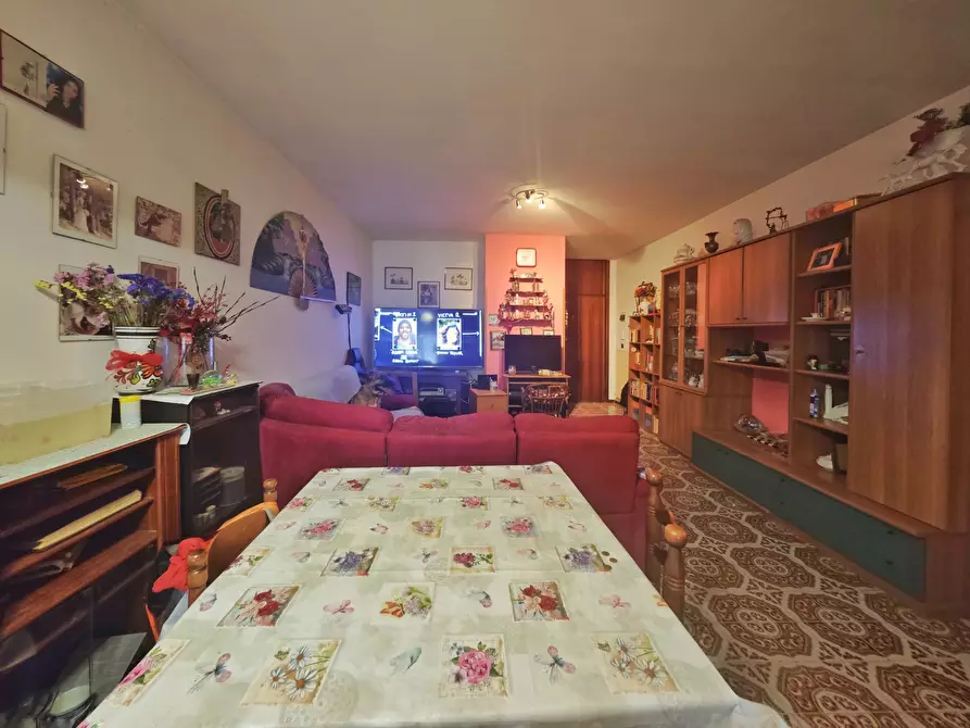 Immagine 8 di Quadrilocale in vendita  in Via Antonio Gramsci 31 a Ortonovo