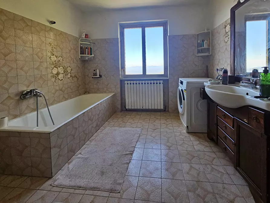 Immagine 22 di Porzione di casa in vendita  in Via Palazzina 8 a Fosdinovo
