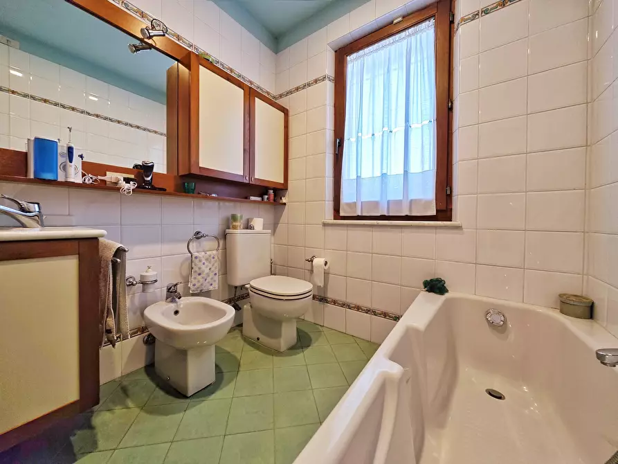 Immagine 52 di Villetta a schiera in vendita  in Via Fonda 11 a Fosdinovo