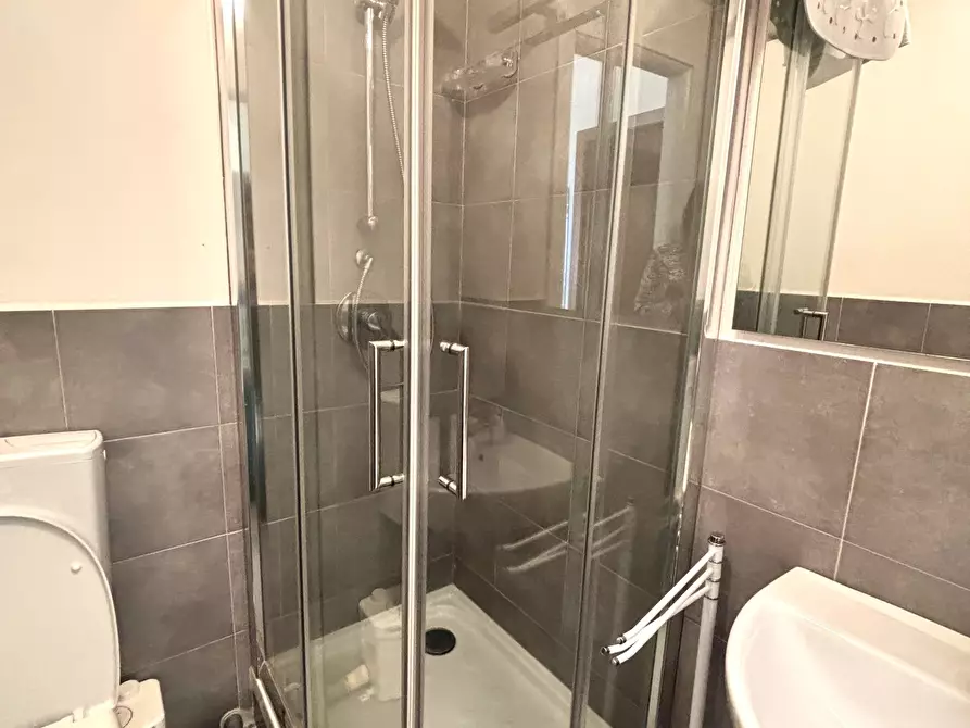 Immagine 37 di Pentalocale in vendita  in Via Risorgimento 13 a Bonassola