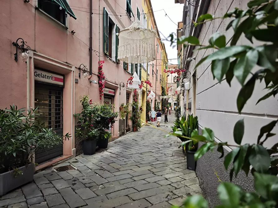 Immagine 45 di Quadrilocale in vendita  in Via Cigala a Sarzana