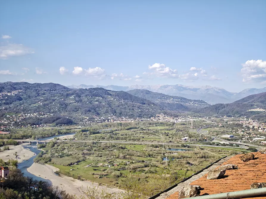 Immagine 39 di Porzione di casa in vendita  in Via Giuseppe Verdi 52 a Vezzano Ligure