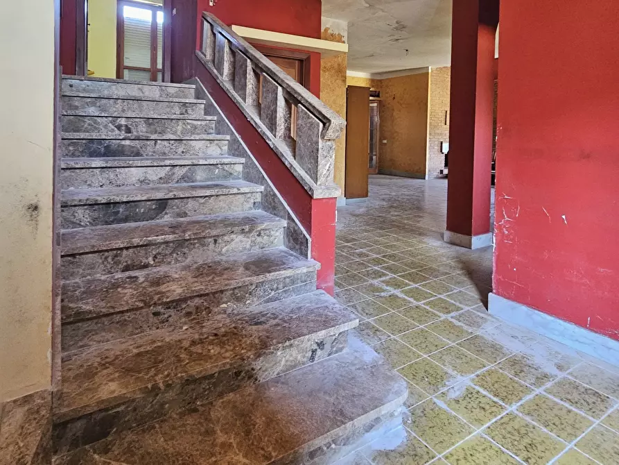 Immagine 15 di Villa in vendita  in Via Dogana 10 a Ortonovo