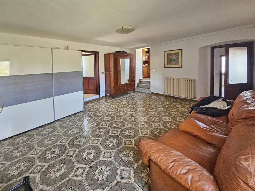 Immagine 29 di Porzione di casa in vendita  in Via Palazzina 8 a Fosdinovo