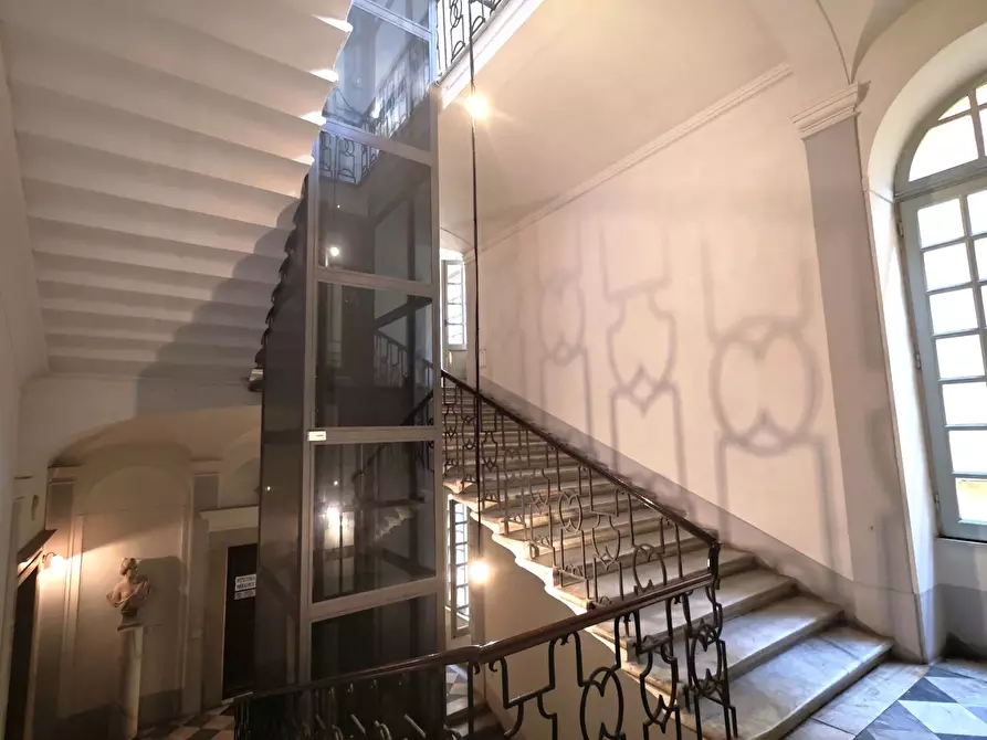 Immagine 26 di Trilocale in vendita  in Piazza Matteotti a Sarzana