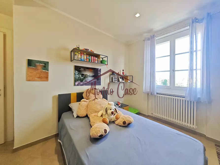 Immagine 52 di Attico in vendita  in Via Bertoloni 2 a Sarzana