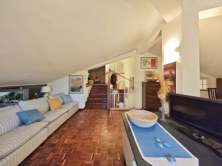 Immagine 63 di Villa in vendita  in Via Forano 9 a Ameglia