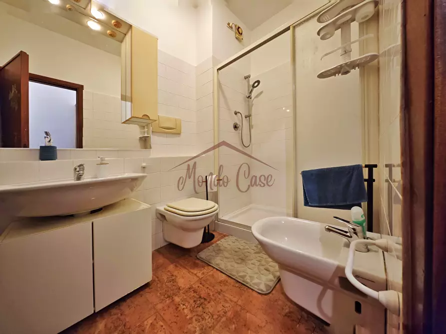 Immagine 18 di Bilocale in vendita  in Via B. Gazzoli 141 a Lerici