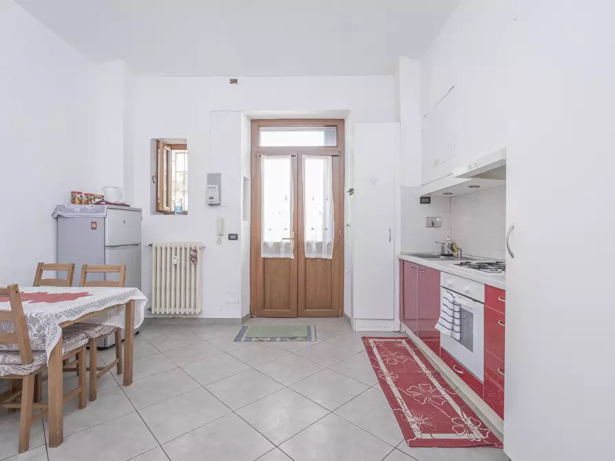Immagine 8 di Bilocale in vendita  in Corso Casale 114 a Torino