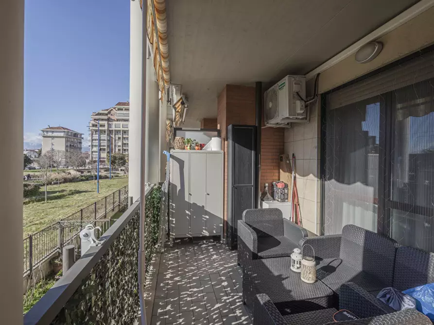 Immagine 40 di Quadrilocale in vendita  in Via Alfonso Badini Confalonieri 47 a Torino