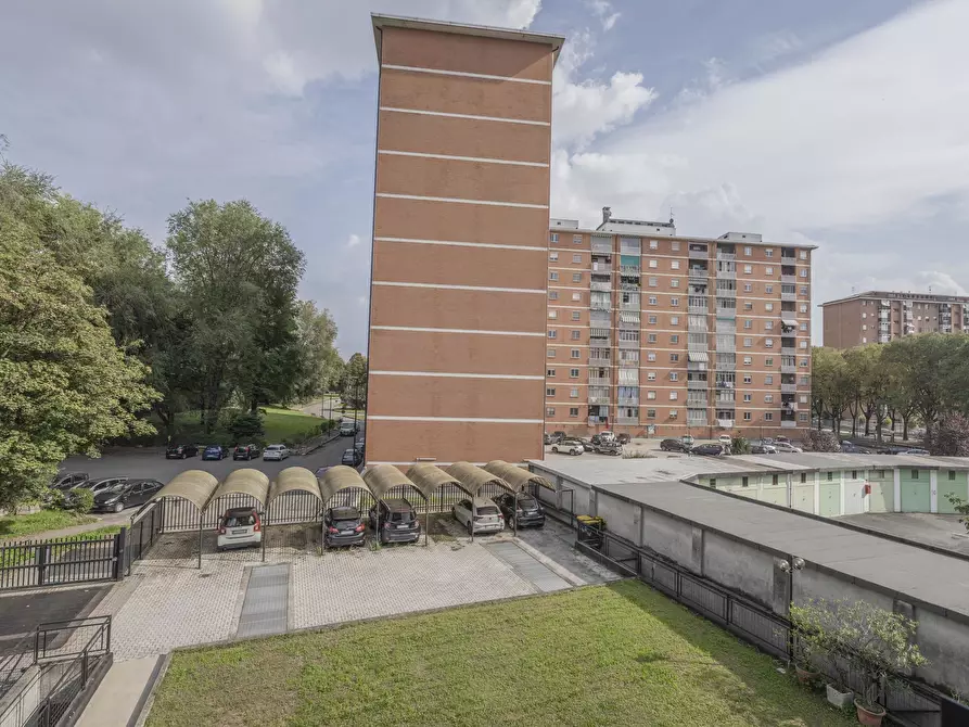 Immagine 27 di Quadrilocale in vendita  in Via Bollengo 20 a Torino