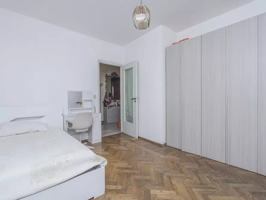 Immagine 10 di Trilocale in vendita  in Via Federico Paolini 18 a Torino