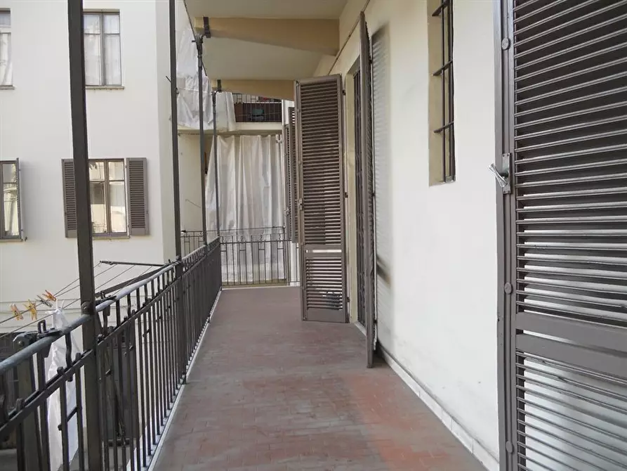 Immagine 26 di Pentalocale in vendita  in Via Michele Buniva 4 a Torino