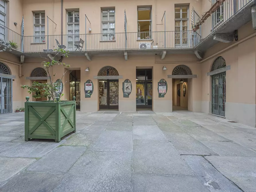 Immagine 27 di Trilocale in vendita  in Via Giuseppe Garibaldi 18 a Torino