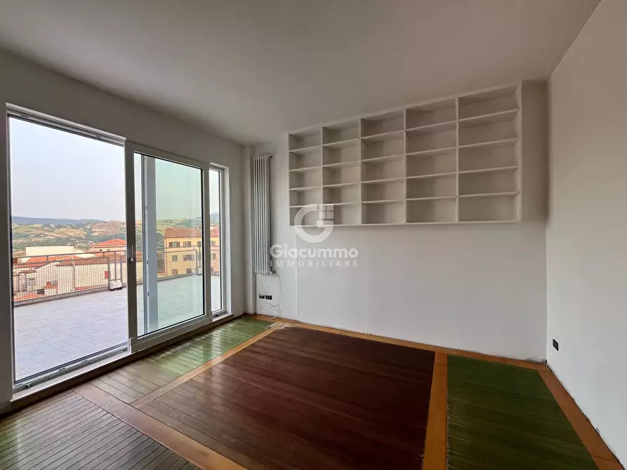 Immagine 22 di Quadrilocale in vendita  in Via Due Torri a Potenza