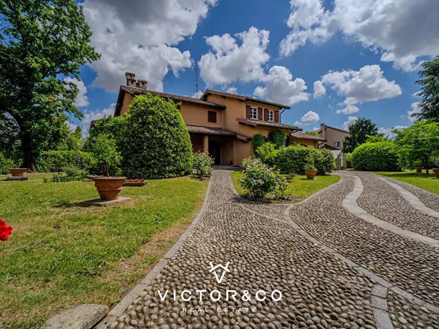 Immagine 5 di Villa in vendita  in Via Sciesa snc a Novara
