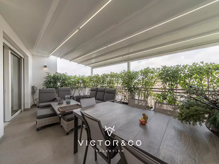 Immagine 44 di Attico in vendita  a Novara