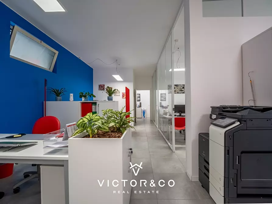 Immagine 10 di Ufficio in affitto  in Via Ettore Perrone snc a Novara