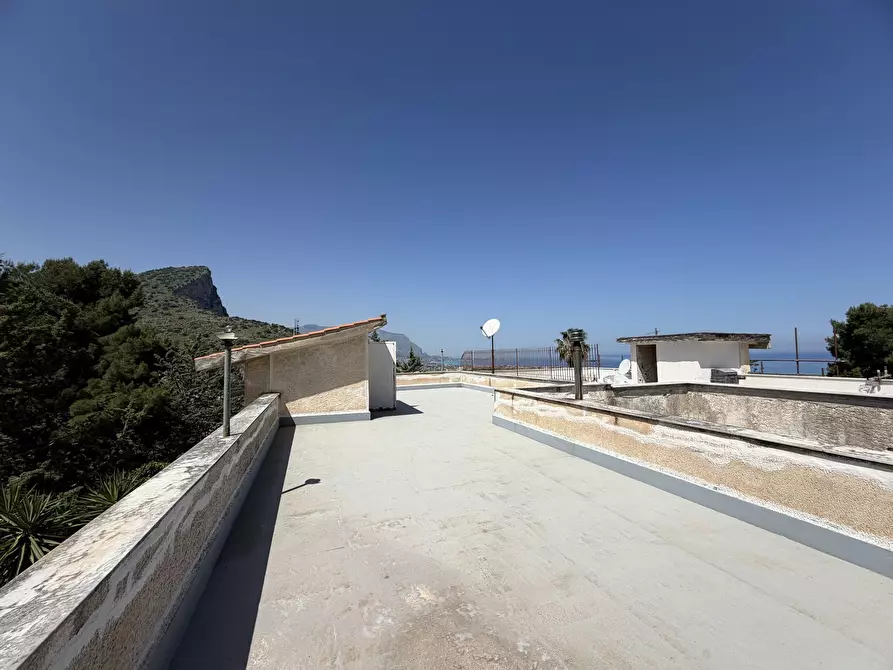 Immagine 3 di Porzione di casa in vendita  in Via Andrea Palladio a Capaci