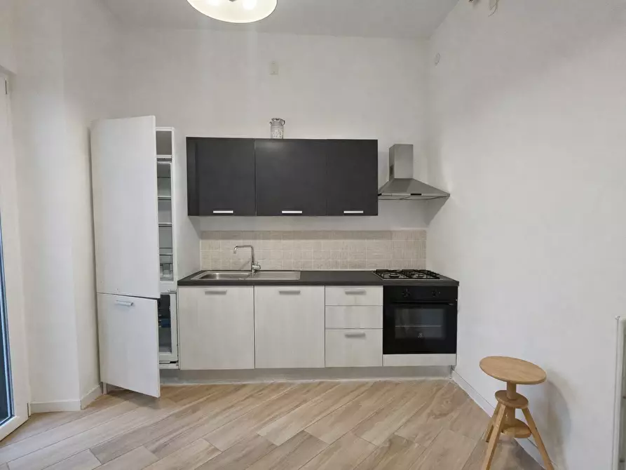 Immagine 9 di Trilocale in affitto  a Palermo