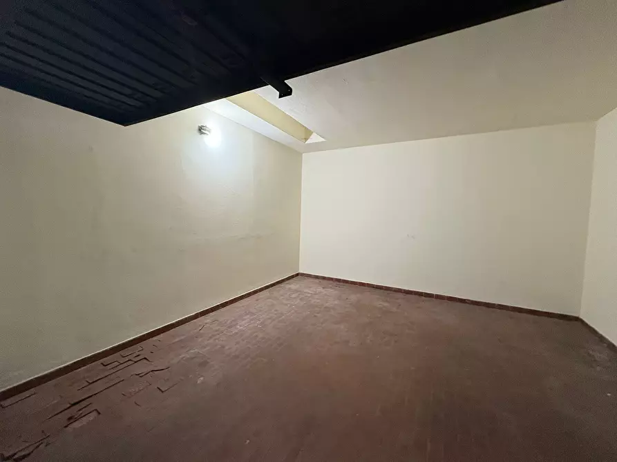 Immagine 17 di Garage in affitto  in Via Monti Iblei a Palermo