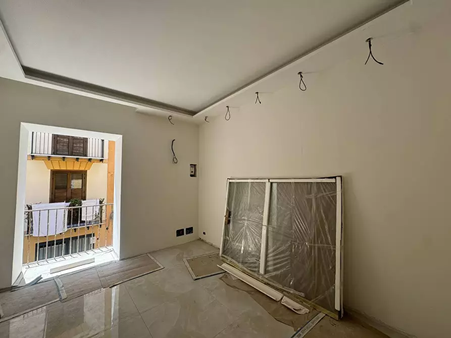 Immagine 9 di Appartamento in vendita  in Via Albergheria a Palermo