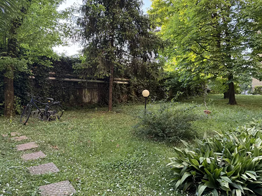 Immagine 98 di Pentalocale in vendita  in Via Roberto Moroni 7A a Sesto San Giovanni