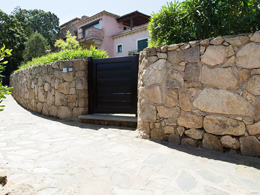 Immagine 61 di Villa in vendita  in Via Andrea Campesi 1 a Olbia