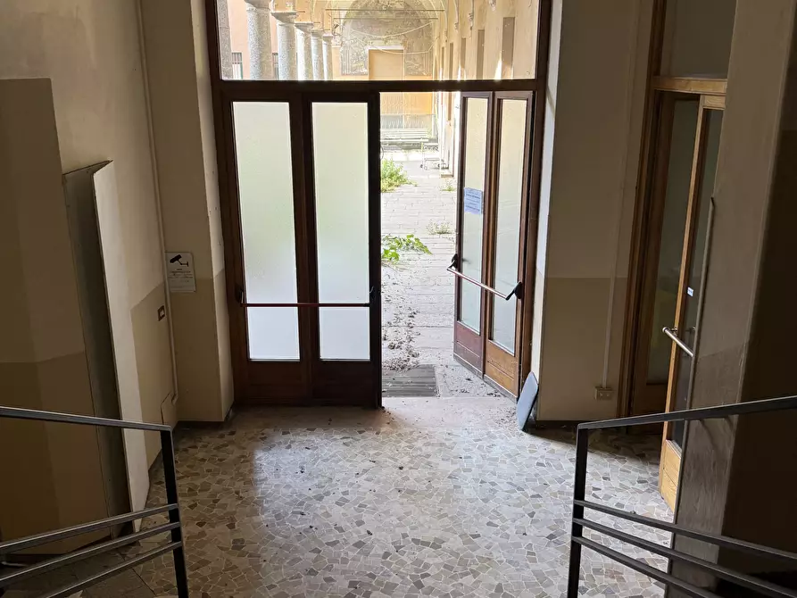 Immagine 32 di Palazzo in vendita  in Via San Gaudenzio 11 a Novara