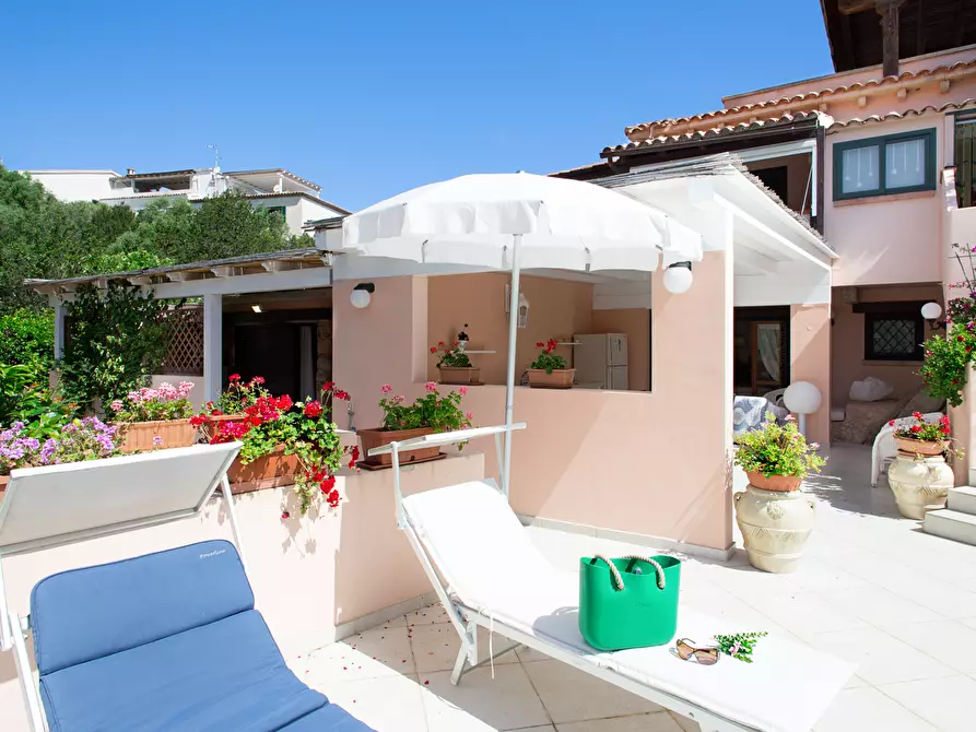 Immagine 41 di Villa in vendita  in Via Andrea Campesi 1 a Olbia