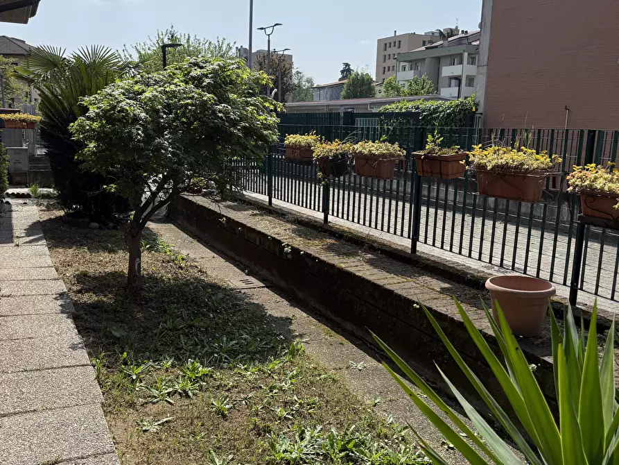 Immagine 54 di Casa bifamiliare in vendita  in Via Luigi Settembrini 14 a Cinisello Balsamo