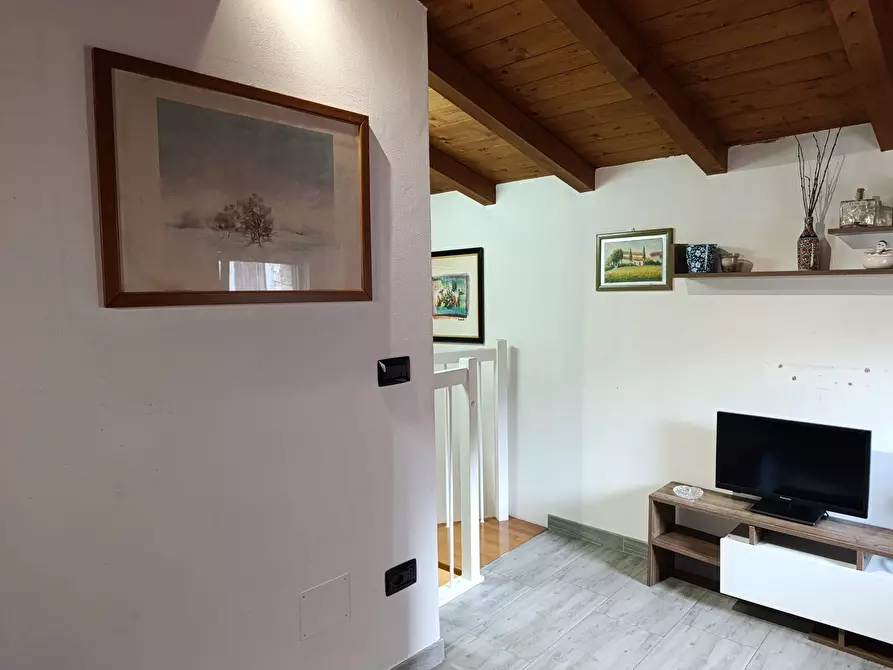 Immagine 24 di Casa indipendente in vendita  a Terenzo